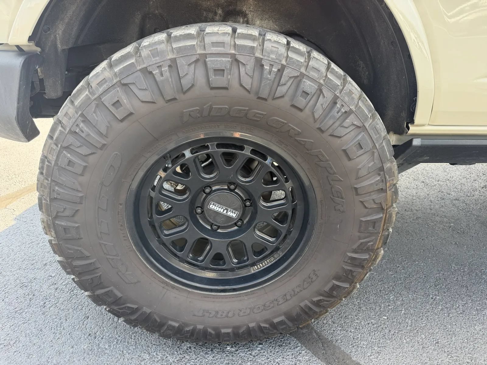 Used 2025 Ford Bronco Outer Banks AWD/4WD image 7