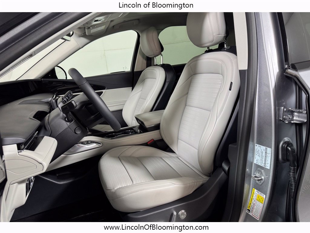 New 2026 Lincoln Nautilus Reserve w/ Jet Appearance Package AWD/4WD image 18