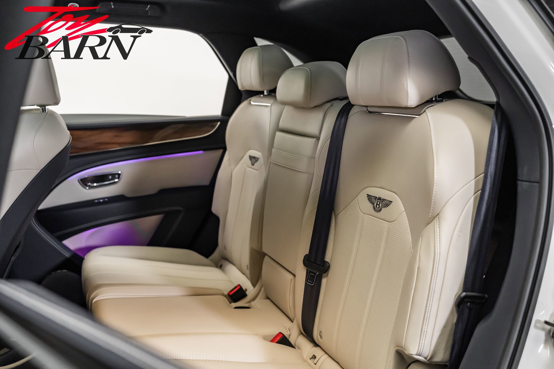 Used 2021 Bentley Bentayga image 49