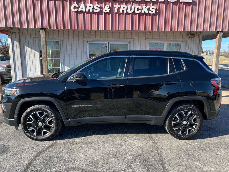 Used 2022 Jeep Compass Latitude w/ Convenience Group image 14