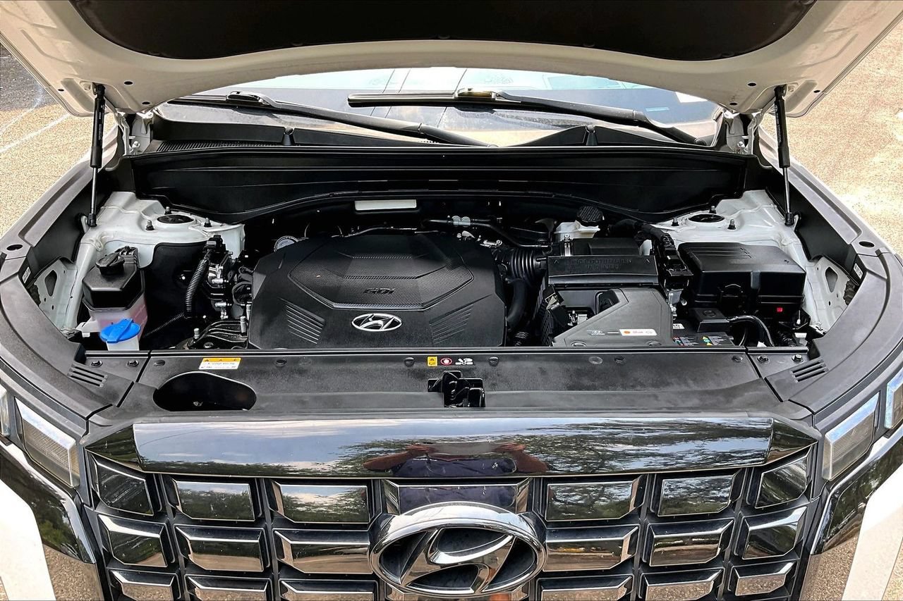 Used 2024 Hyundai Palisade Limited FWD image 28