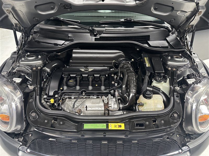 Used 2010 MINI Cooper S FWD image 19