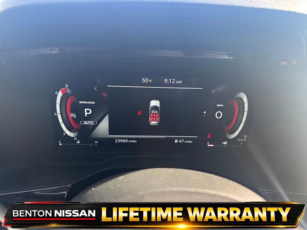 Used 2024 Nissan Pathfinder Platinum w/ Cargo Package image 16