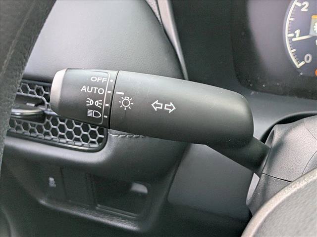 Used 2026 Honda HR-V LX image 15