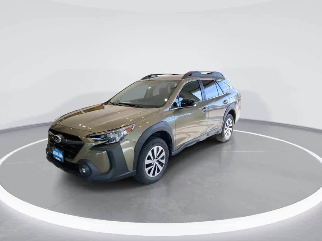 Used 2025 Subaru Outback Premium w/ Popular Package #1A AWD/4WD image 4