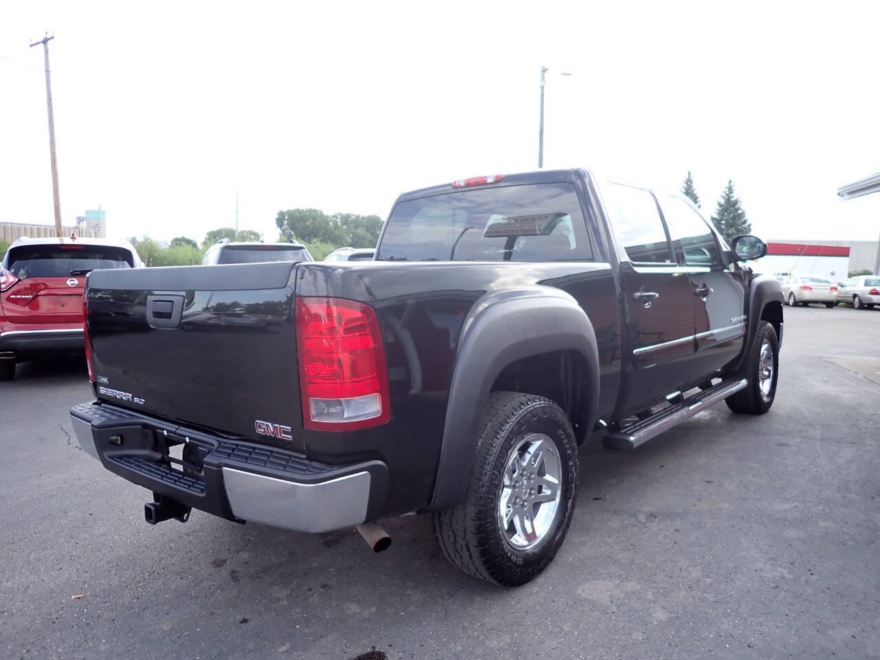 Used 2008 GMC Sierra 1500 SLT w/ All-Terrain Package AWD/4WD image 5
