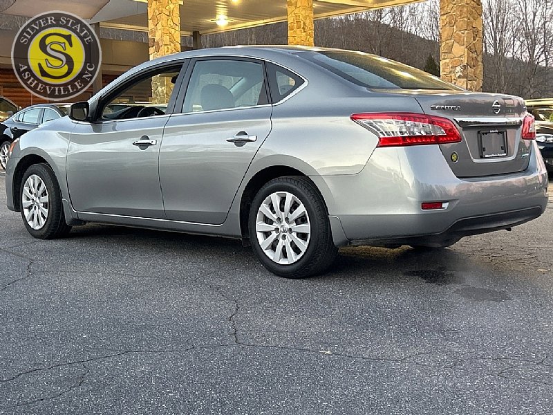 Used 2013 Nissan Sentra SV image 4