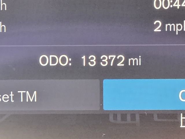 Used 2023 Volvo XC40 B4 Plus w/ Protection Package image 26