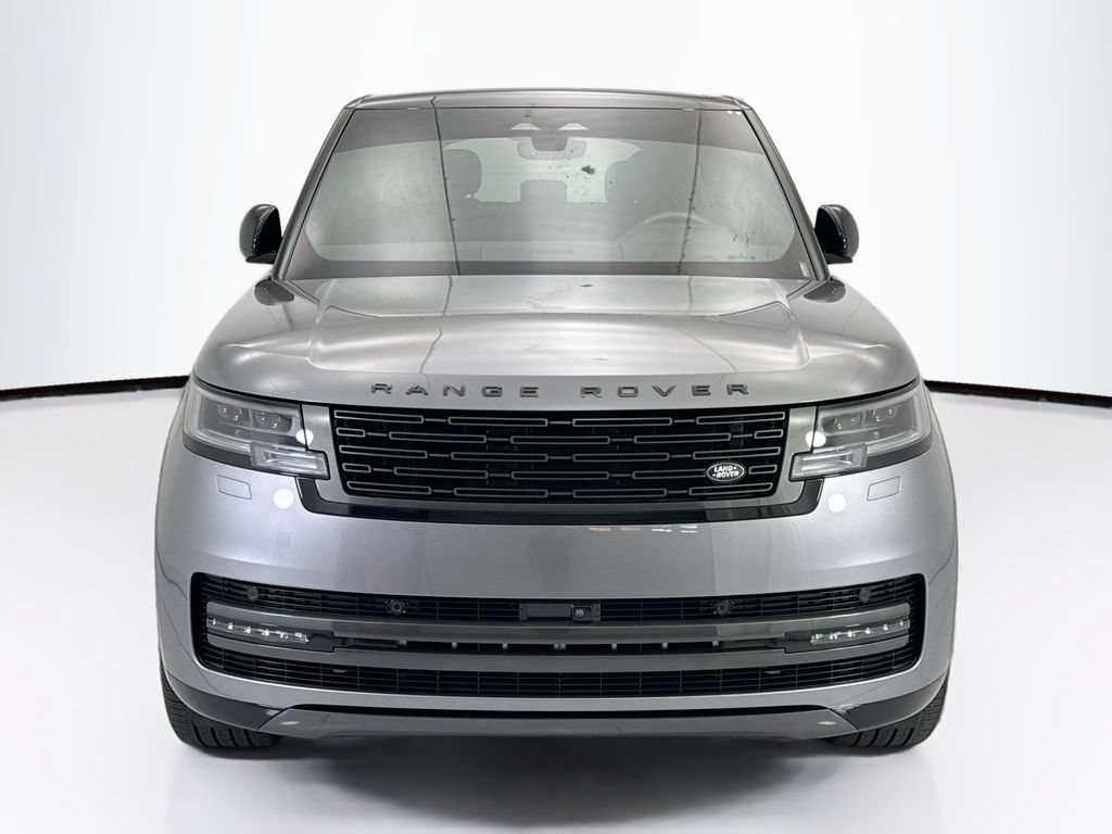 Certified 2025 Land Rover Range Rover SE AWD/4WD image 2
