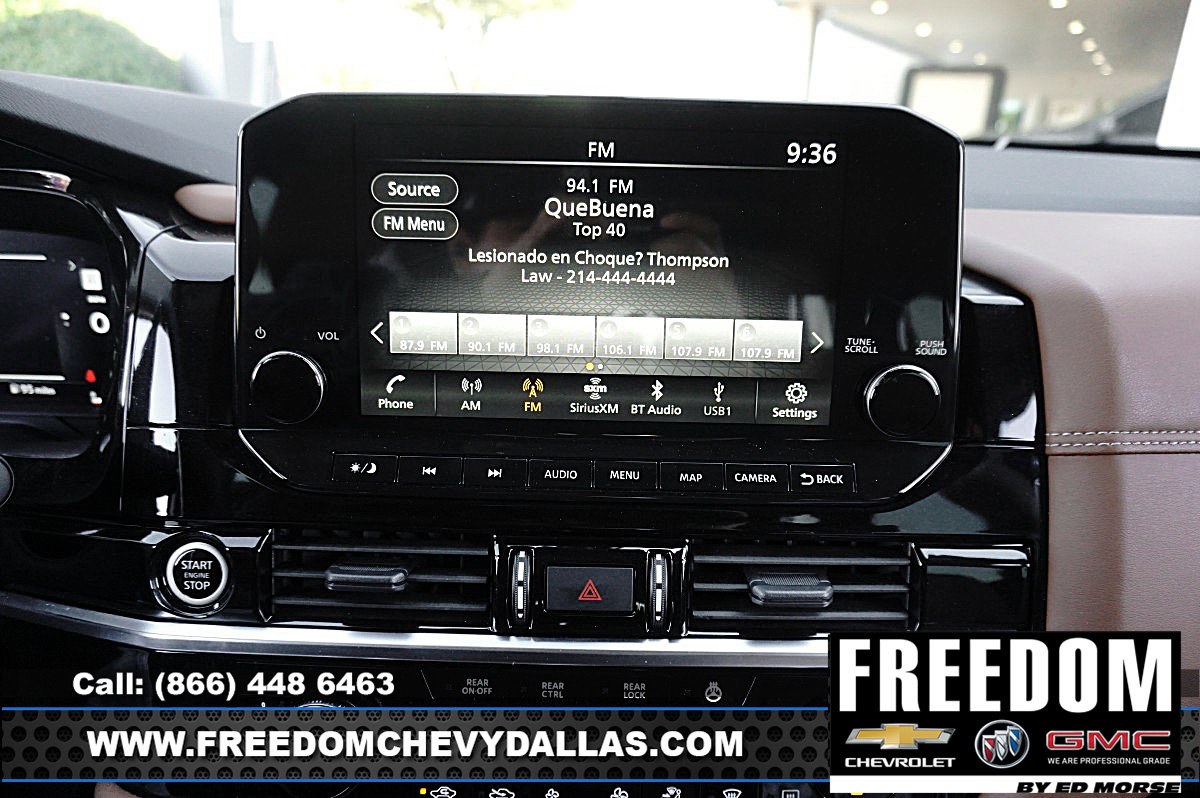 Used 2024 Nissan Pathfinder Platinum w/ Cargo Package image 5