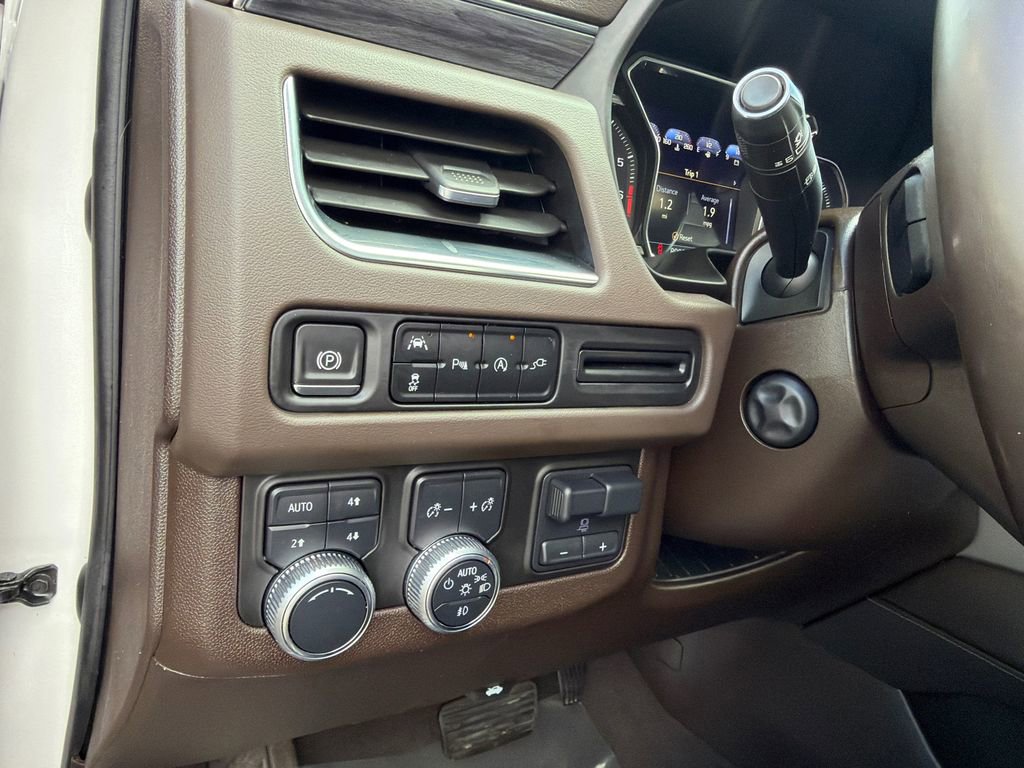 Used 2021 GMC Yukon SLT w/ SLT Luxury Plus Package image 39