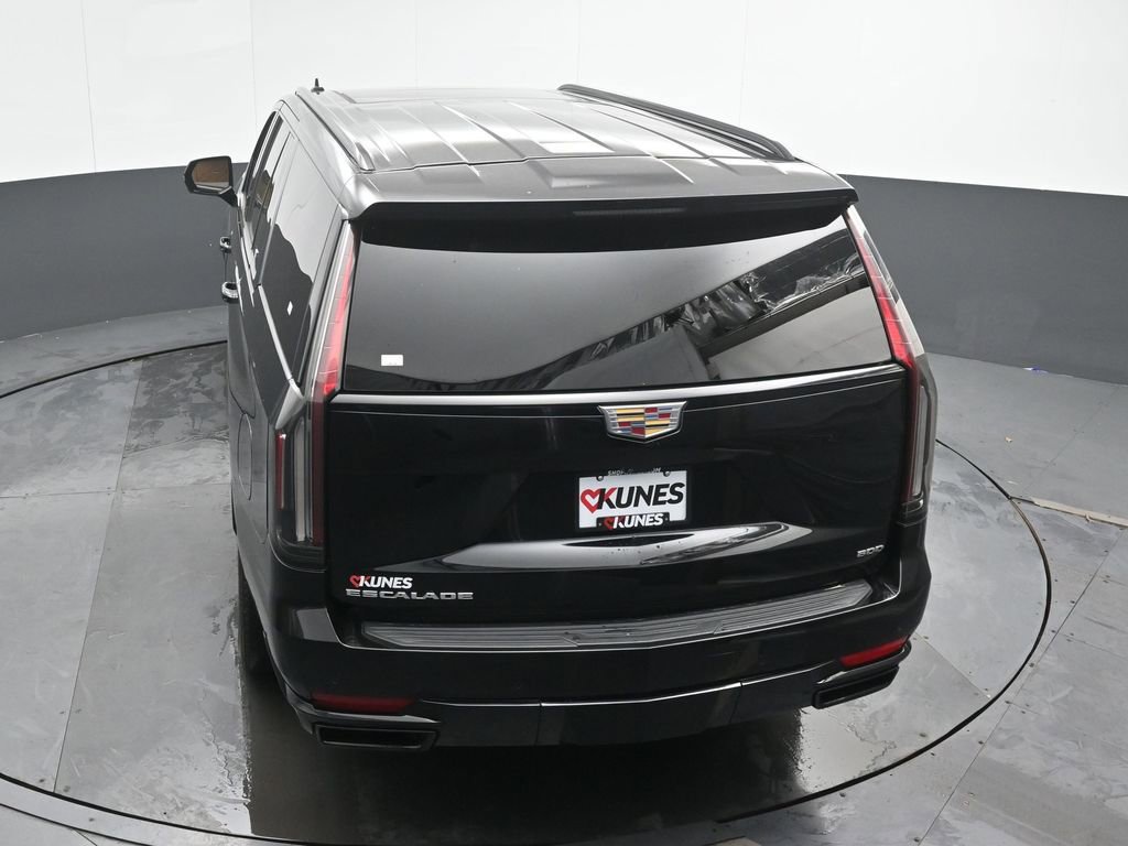 Used 2024 Cadillac Escalade ESV Sport w/ Touring Package AWD/4WD image 31