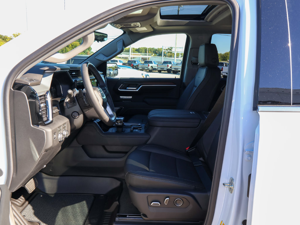 New 2026 GMC Sierra 1500 Denali AWD/4WD image 8