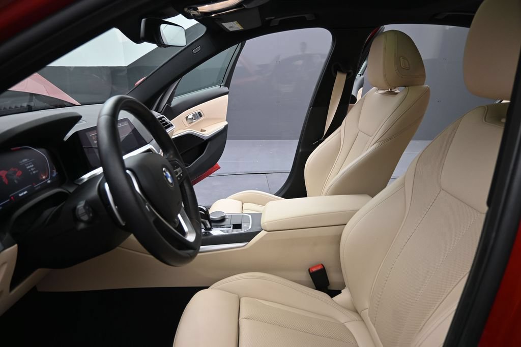 Used 2022 BMW 330i Sedan w/ Driving Assistance Package RWD image 12