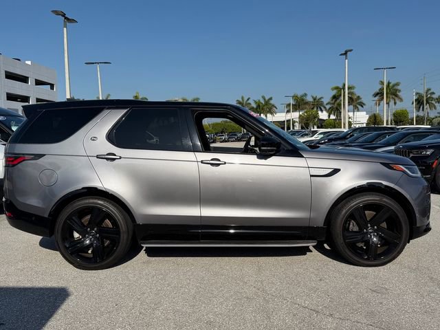 Used 2023 Land Rover Discovery HSE R-Dynamic AWD/4WD image 6