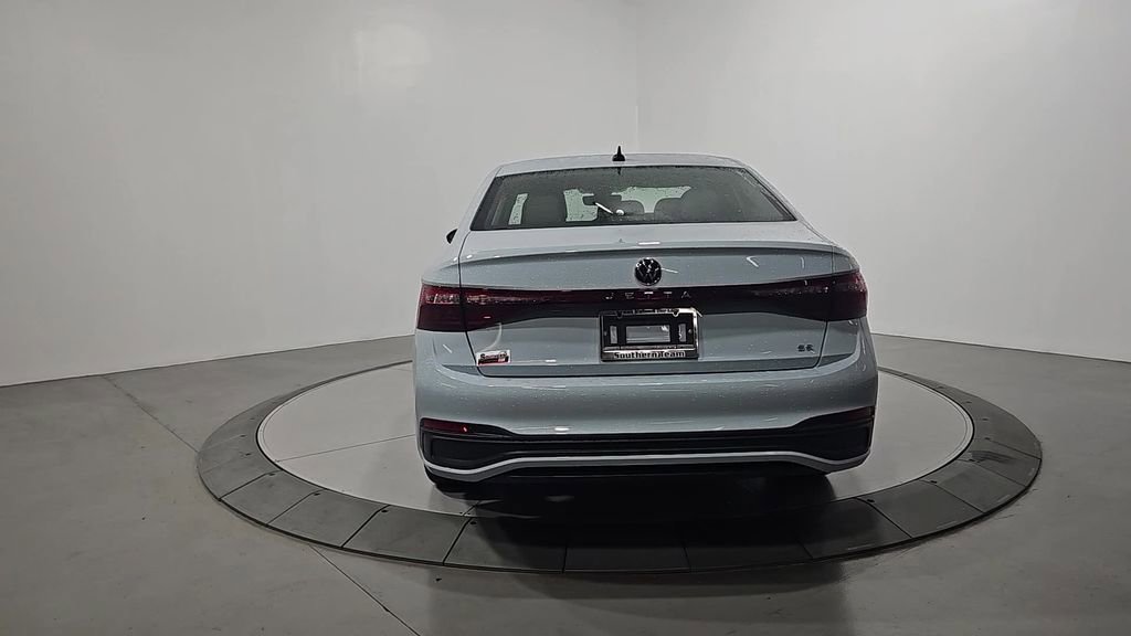 New 2026 Volkswagen Jetta SE image 4