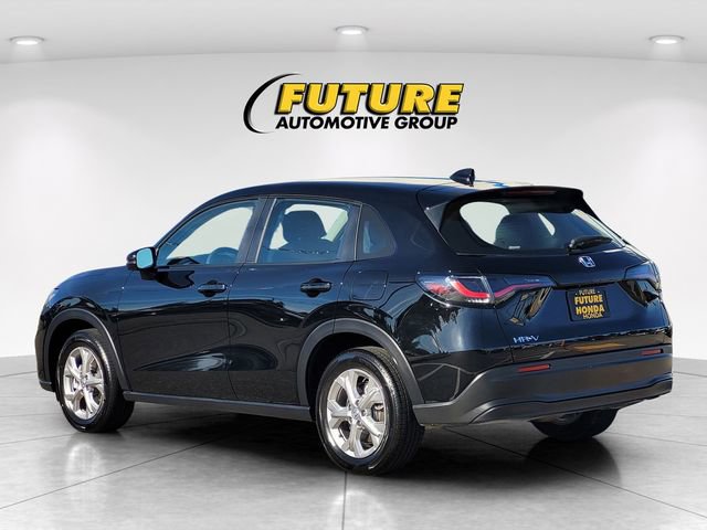Certified 2025 Honda HR-V LX image 7