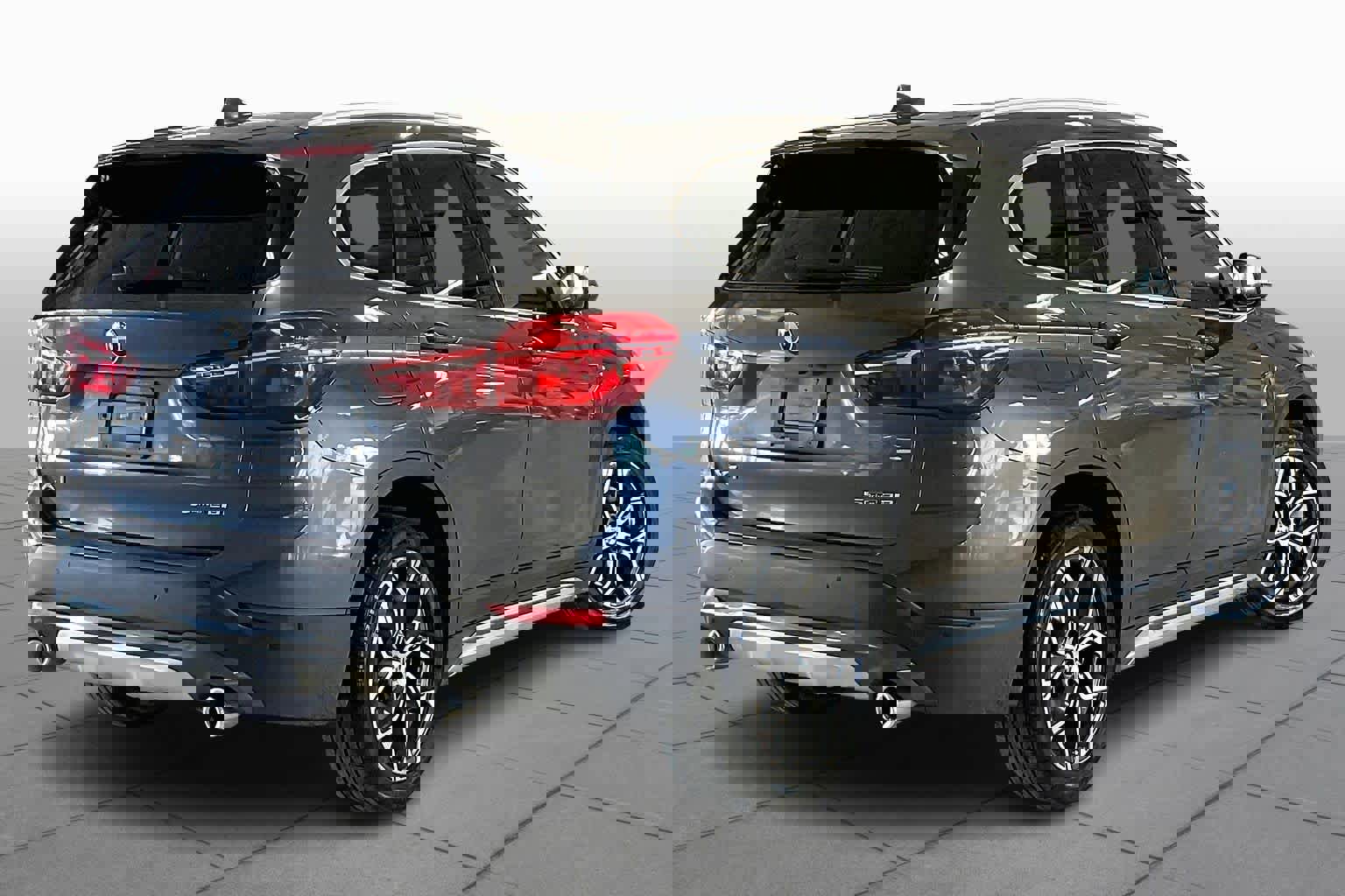 Used 2020 BMW X1 sDrive28i w/ Convenience Package image 12