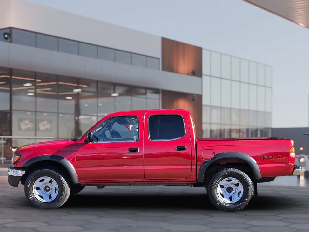 Used 2003 Toyota Tacoma PreRunner RWD image 3
