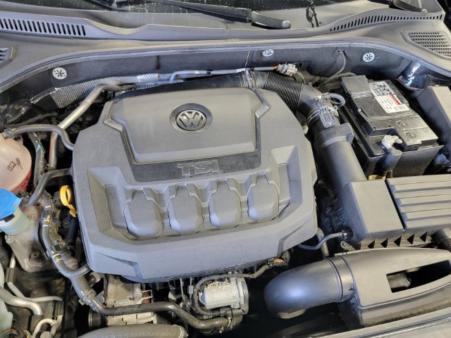 Used 2020 Volkswagen Passat 2.0T R-Line FWD image 34