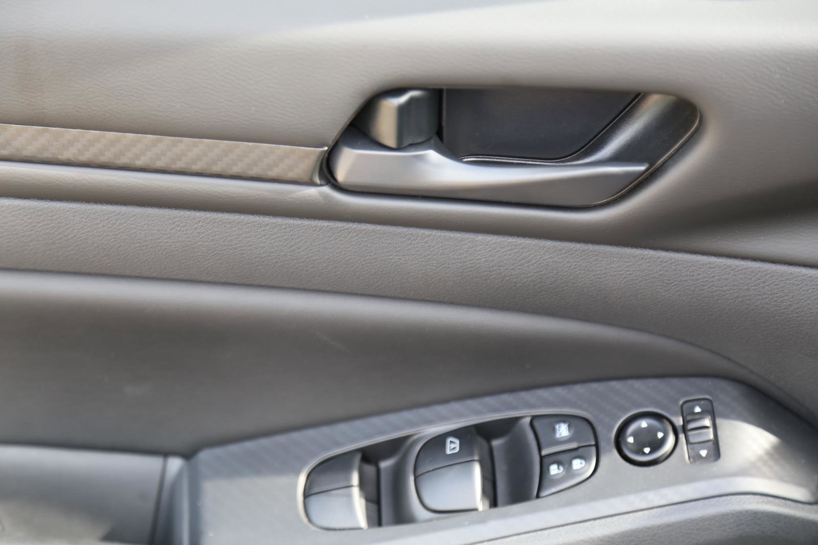 Used 2025 Nissan Altima 2.5 S FWD image 6