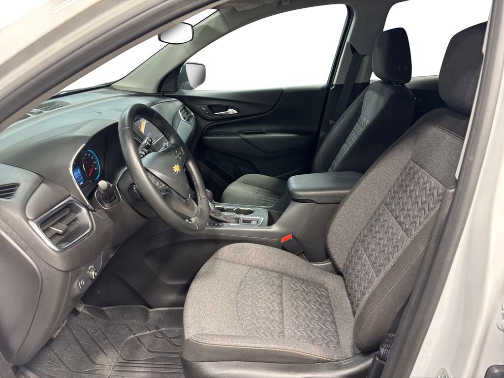 Used 2024 Chevrolet Equinox LT w/ LPO, Floor Liner Package AWD/4WD image 9
