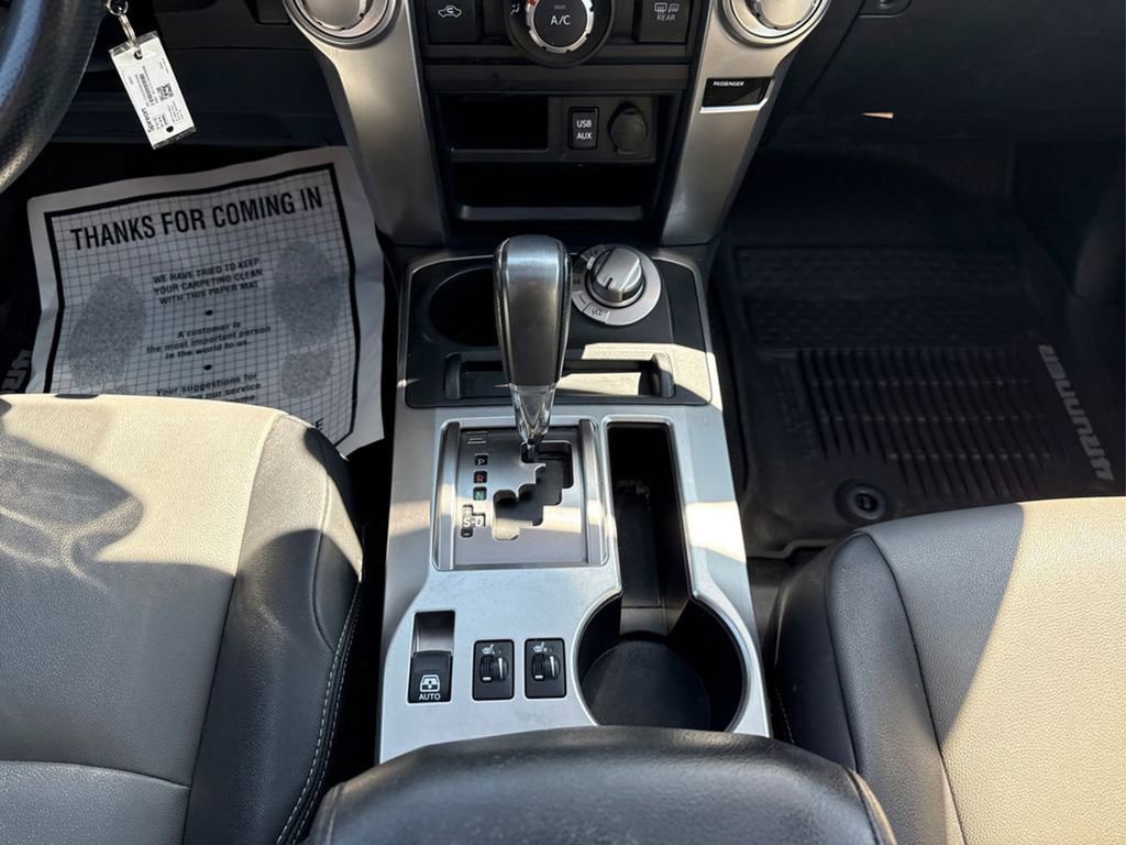 Used 2019 Toyota 4Runner SR5 Premium image 19