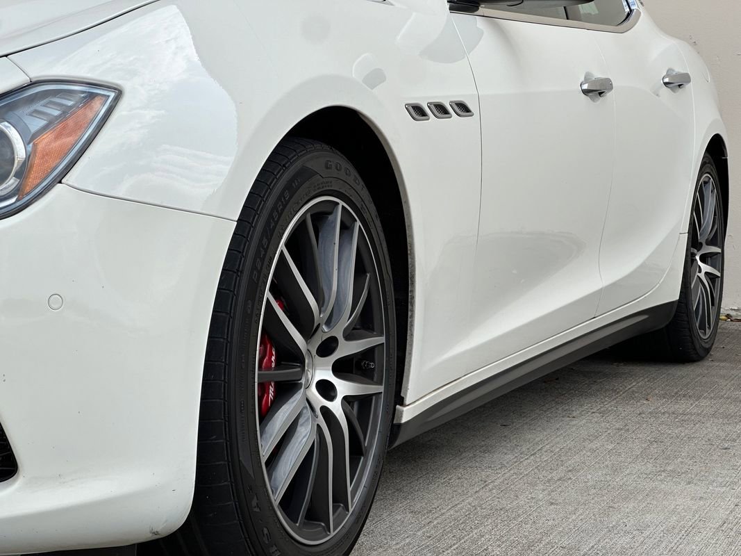 Used 2014 Maserati Ghibli S Q4 image 38
