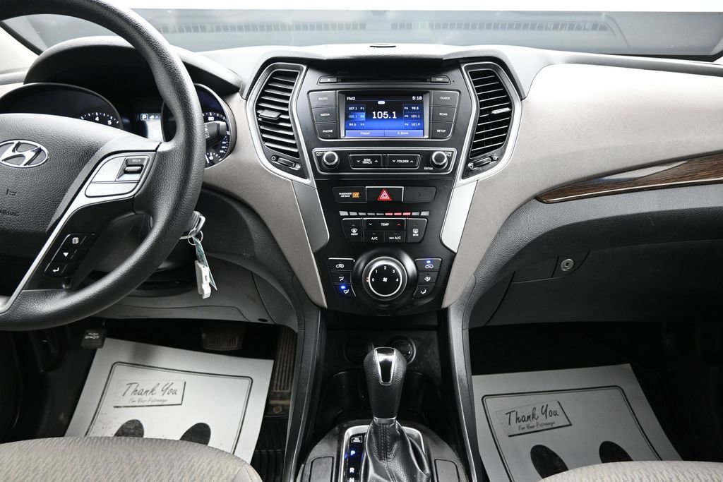 Used 2018 Hyundai Santa Fe Sport FWD image 17