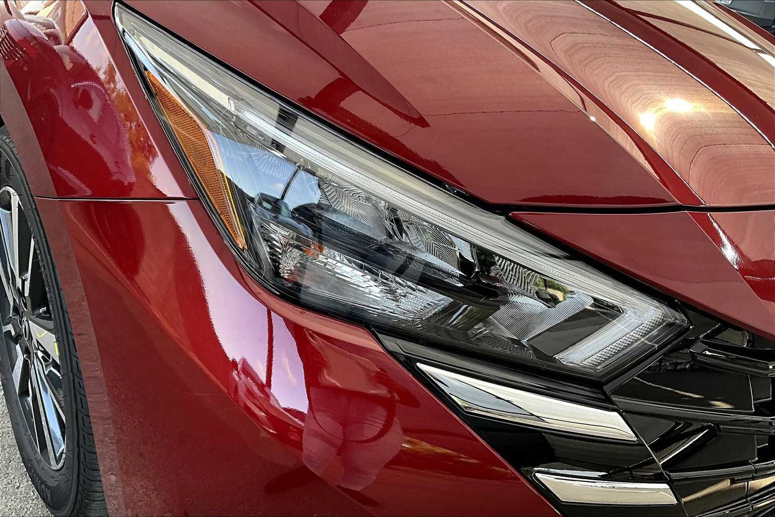 New 2025 Nissan Versa SV w/ Trunk Package image 18