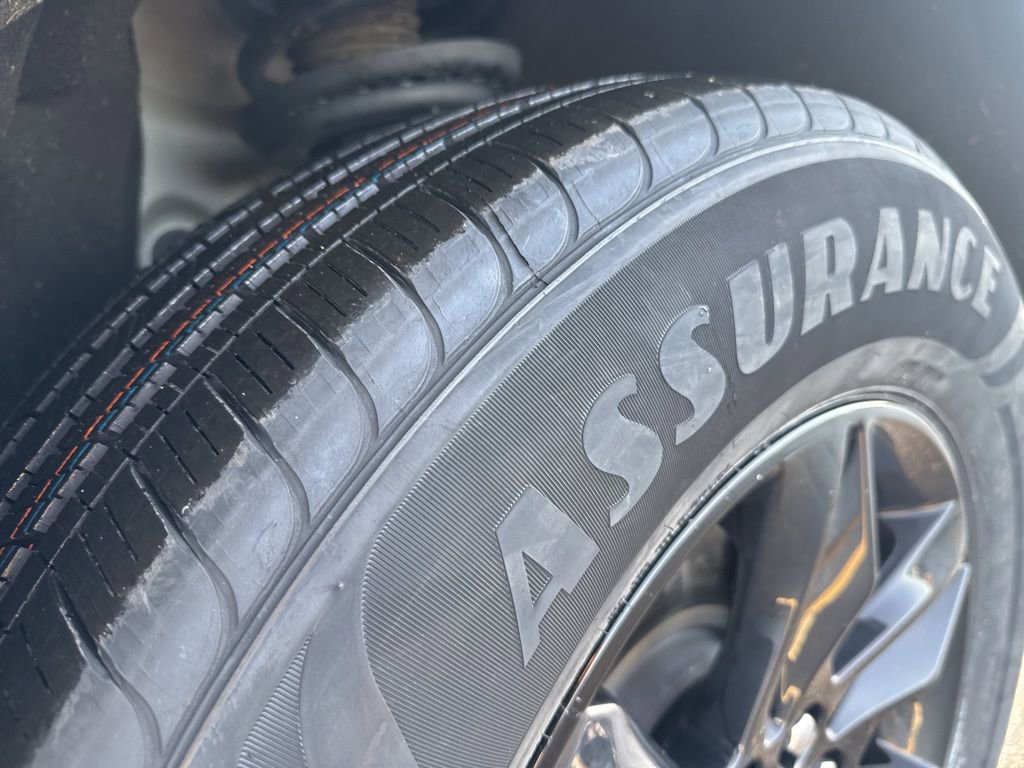 Certified 2023 Chevrolet Traverse LT w/ Midnight/Sport Edition image 10