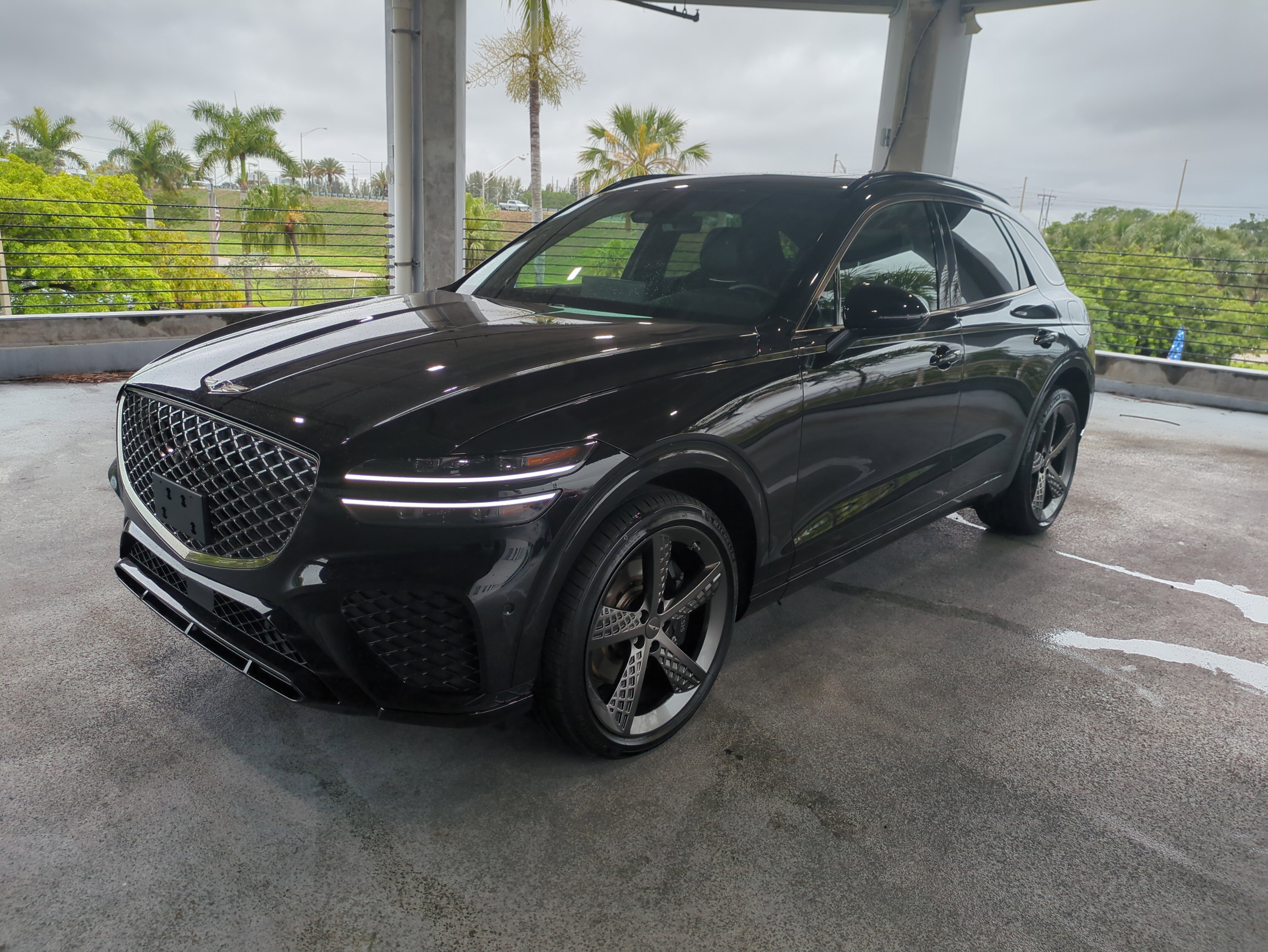 Used 2024 Genesis GV70 2.5T w/ Sport Prestige Package image 9