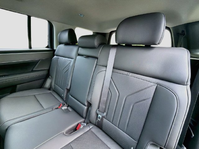 New 2027 Hyundai Santa Fe SEL AWD/4WD image 17