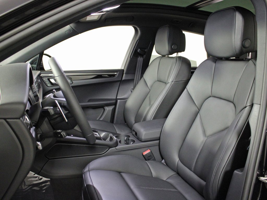 New 2026 Porsche Macan S image 5