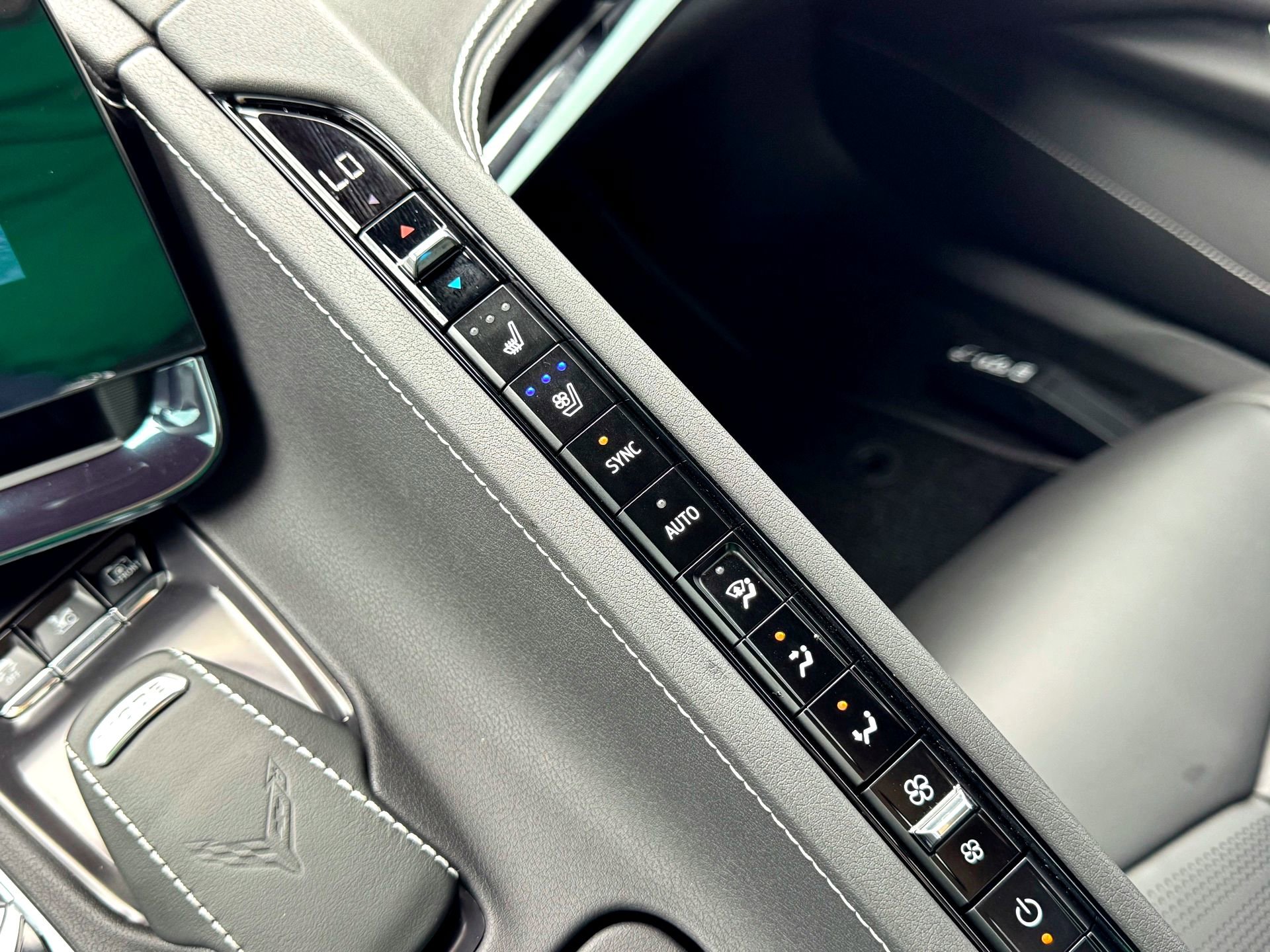 Used 2025 Chevrolet Corvette Z06 image 32