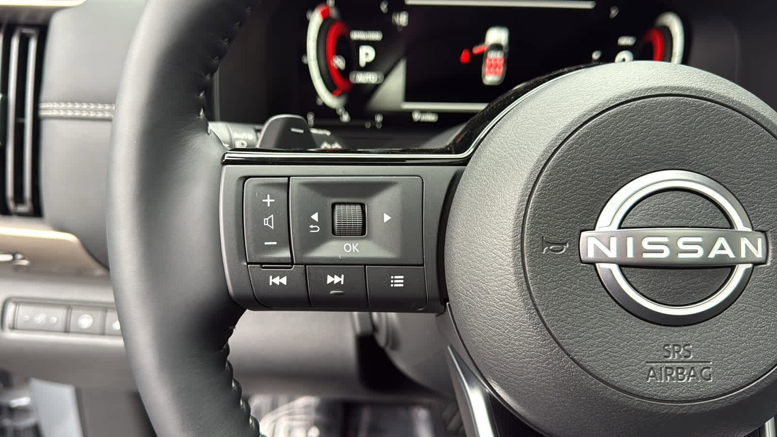 New 2025 Nissan Pathfinder Platinum w/ Cargo Package image 29