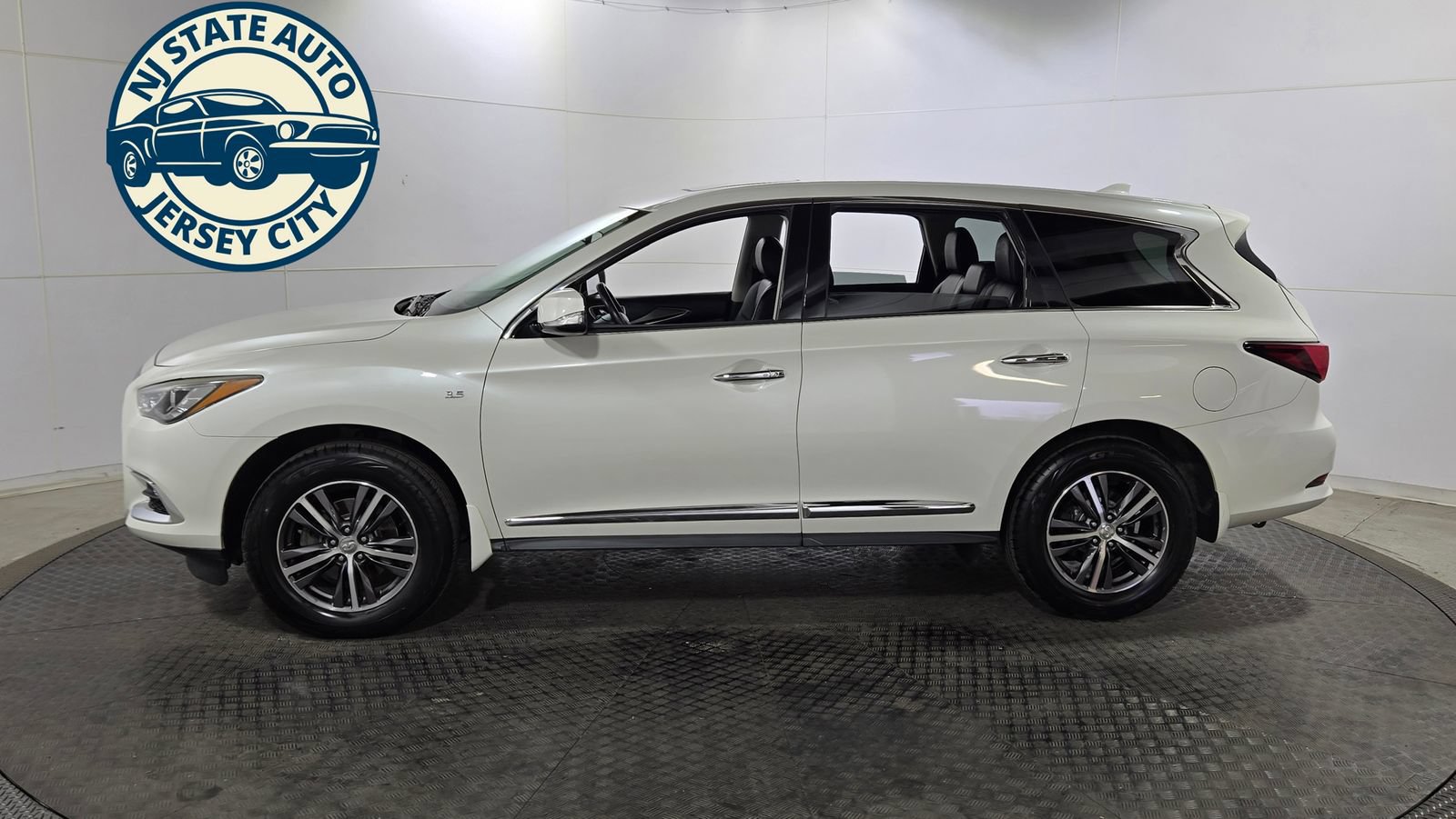 Used 2019 INFINITI QX60 Pure AWD/4WD image 4
