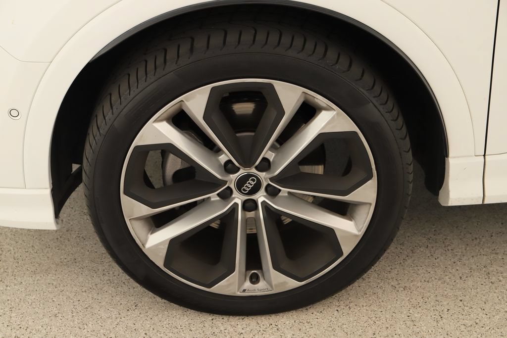 Used 2019 Audi Q3 2.0T Prestige AWD/4WD image 33