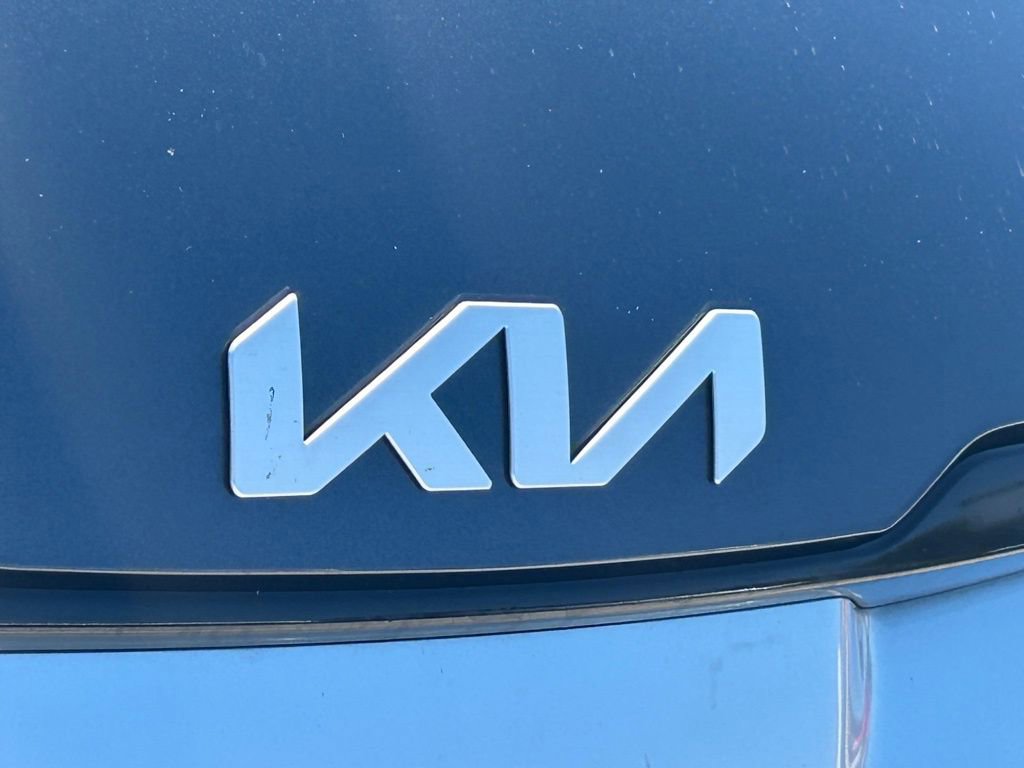 Used 2024 Kia Sportage EX image 18