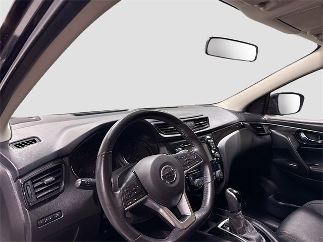 Used 2018 Nissan Rogue Sport SL image 9