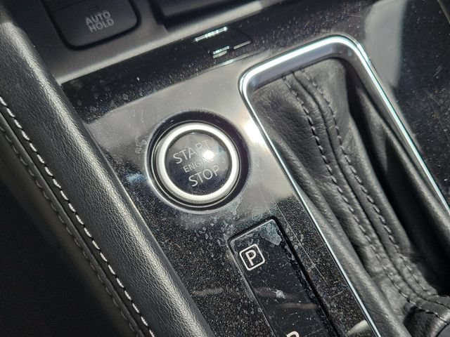 Used 2021 Nissan Kicks SR w/ SR Premium Package FWD image 26