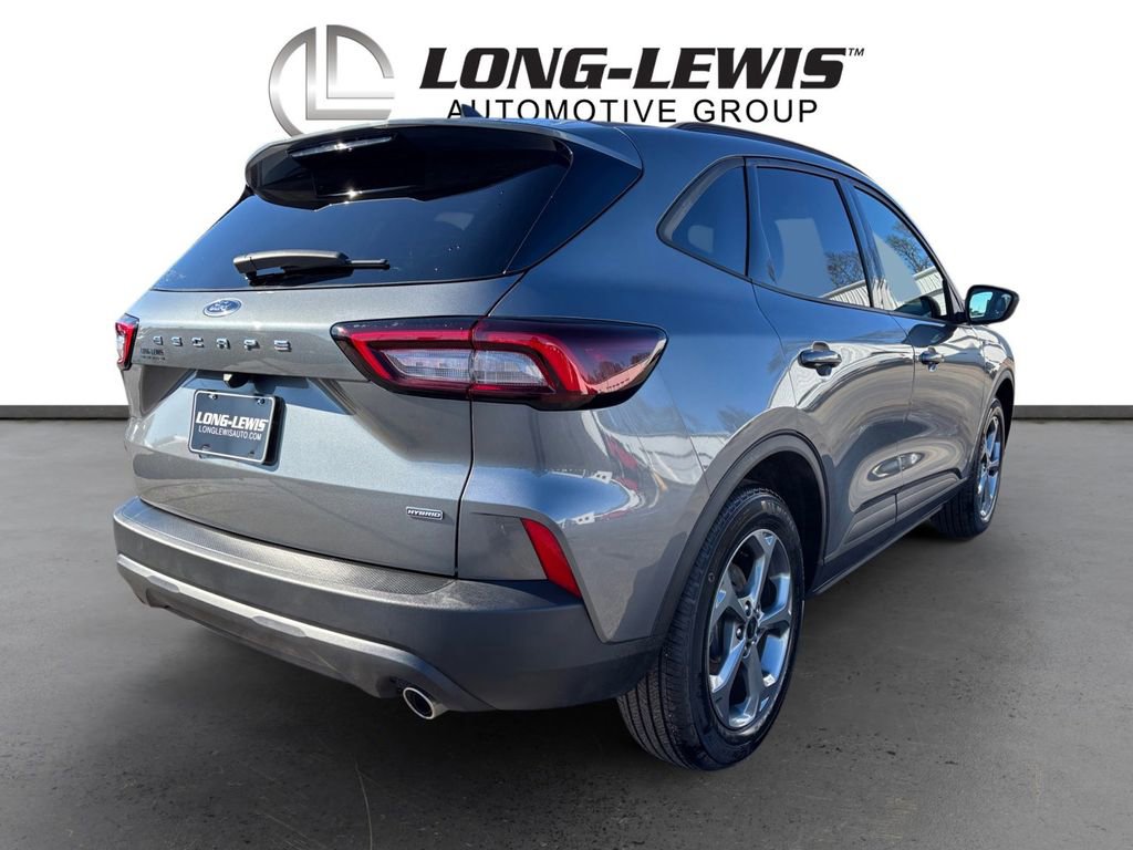 Used 2025 Ford Escape ST-Line w/ Equipment Group 301A image 7