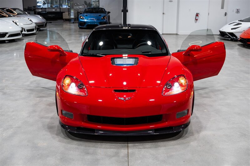 Used 2010 Chevrolet Corvette ZR1 w/ Preferred Equipment Group RWD image 34
