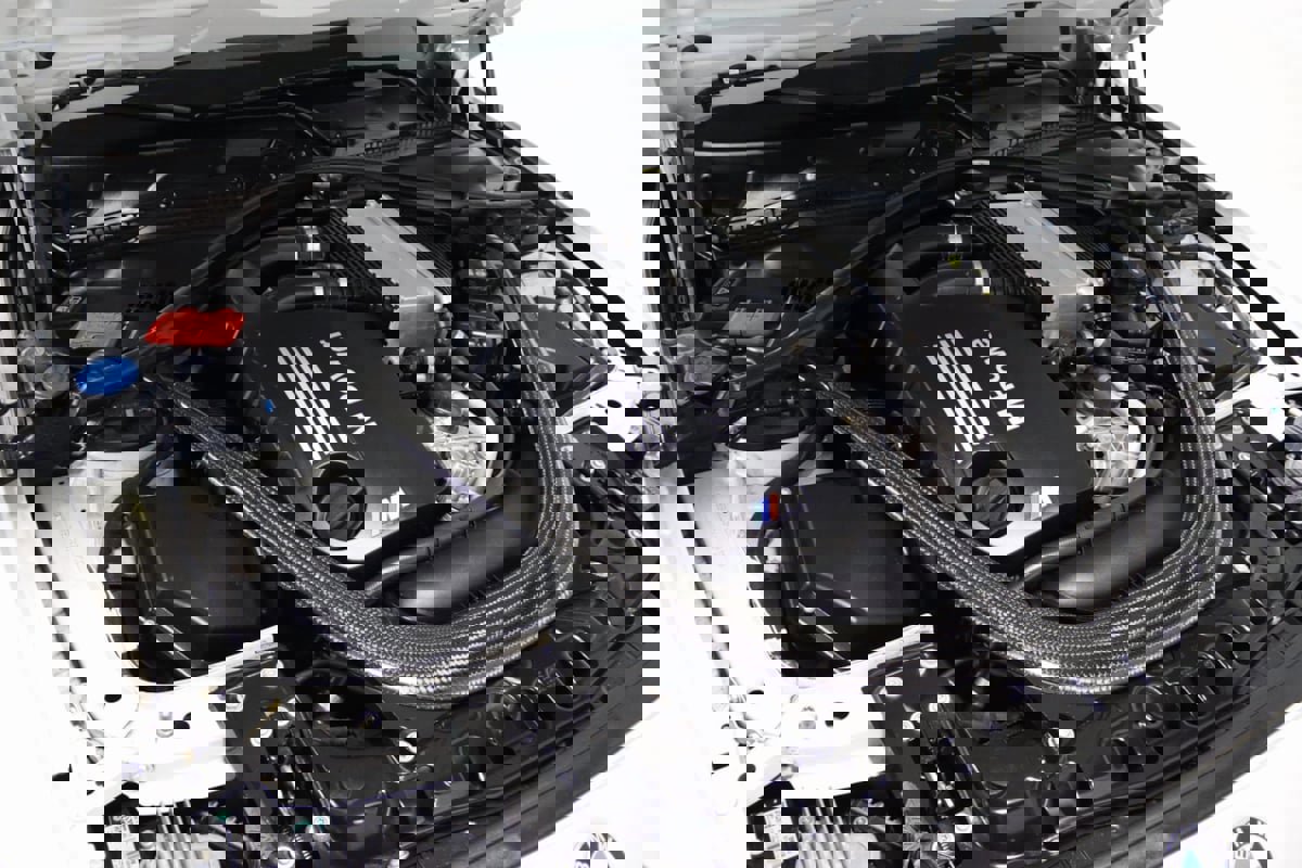 Used 2018 BMW M4 Convertible image 85