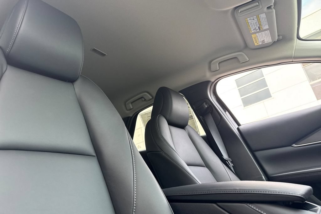 New 2026 MAZDA CX-30 AWD 2.5 S w/ Select Sport Pkg image 17