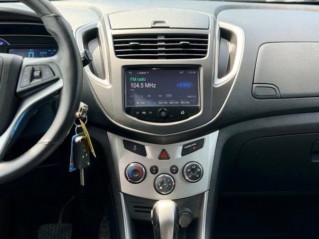Used 2016 Chevrolet Trax LT w/ LT Convenience Package FWD image 20