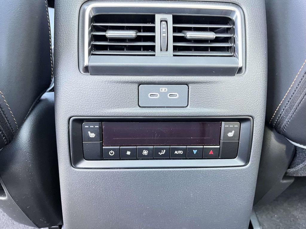 New 2025 MAZDA CX-70 Plug-In Hybrid w/ Premium Plus image 29