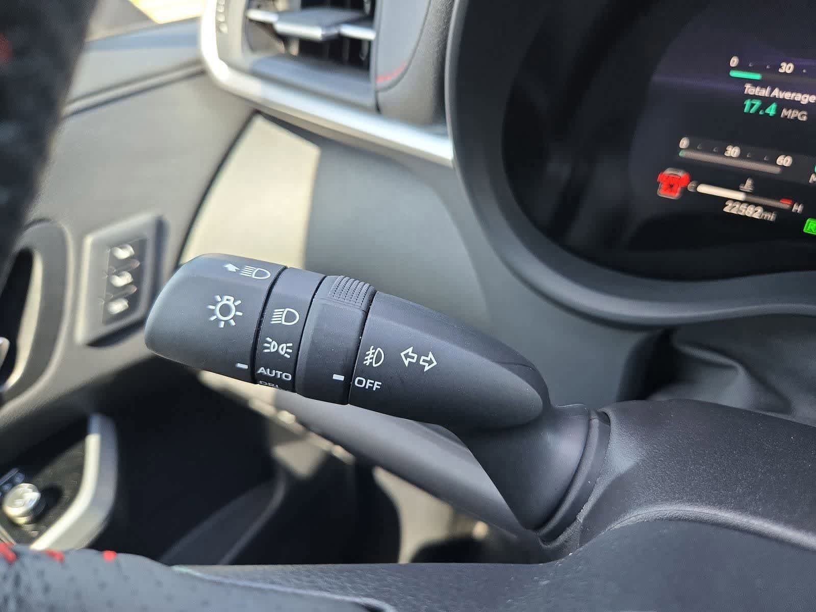 Used 2025 Toyota Sienna XSE w/ XSE Premium Package AWD/4WD image 26
