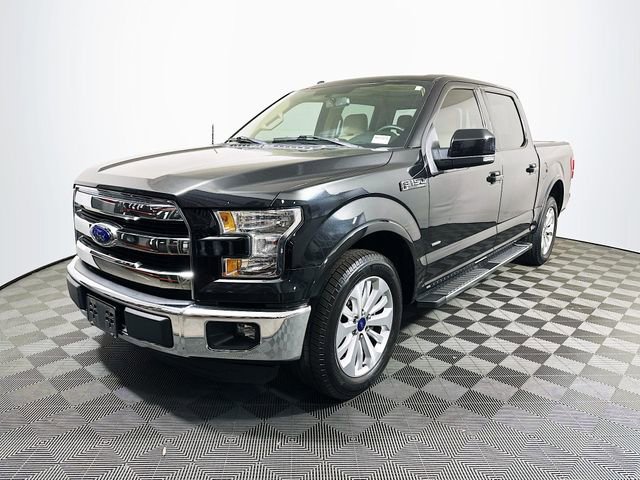 Used 2015 Ford F150 Lariat w/ Equipment Group 501A Mid image 4