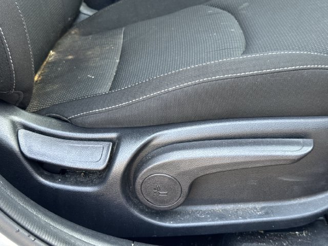 Used 2021 Kia Forte LXS FWD image 27